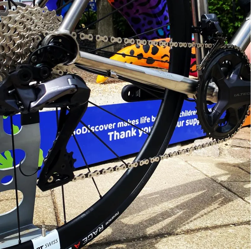 J.Guillem Major Ultegra Di2 R8100-2